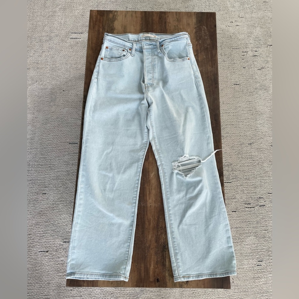 Levi’s Ribcage Straight Ankle Size 30